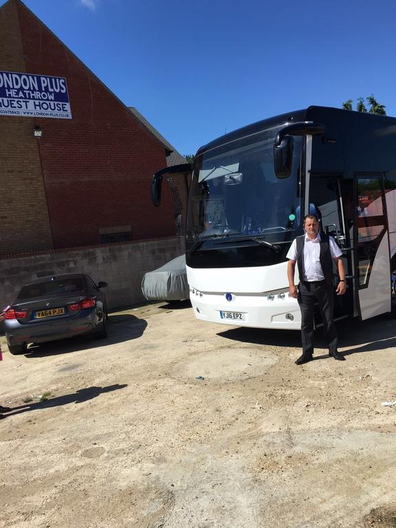 Heathrow Travellers Hub Panzió Hounslow Kültér fotó