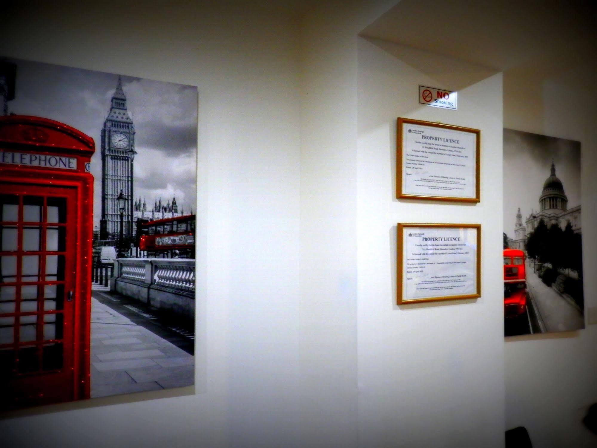 Heathrow Travellers Hub Panzió Hounslow Kültér fotó